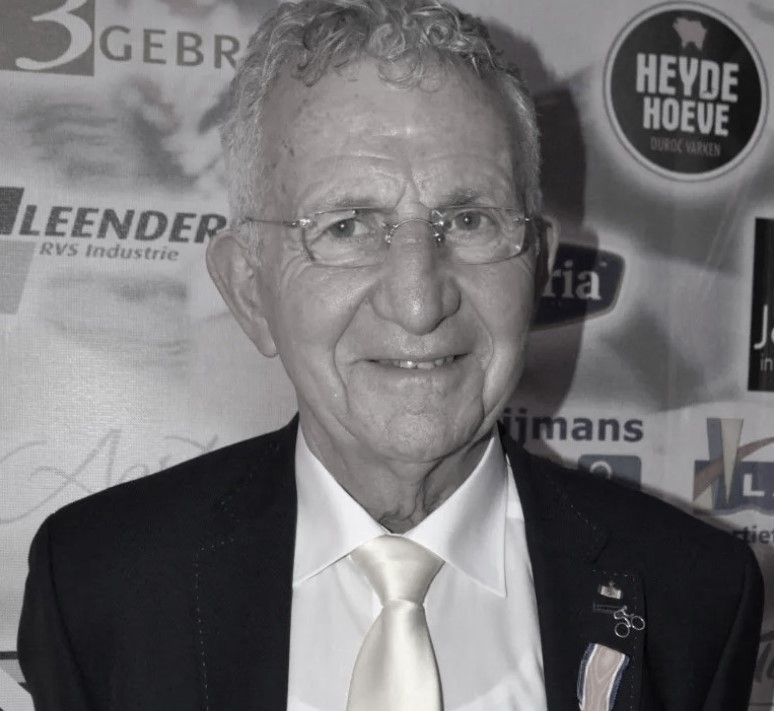 IN MEMORIAM TOON BOUW